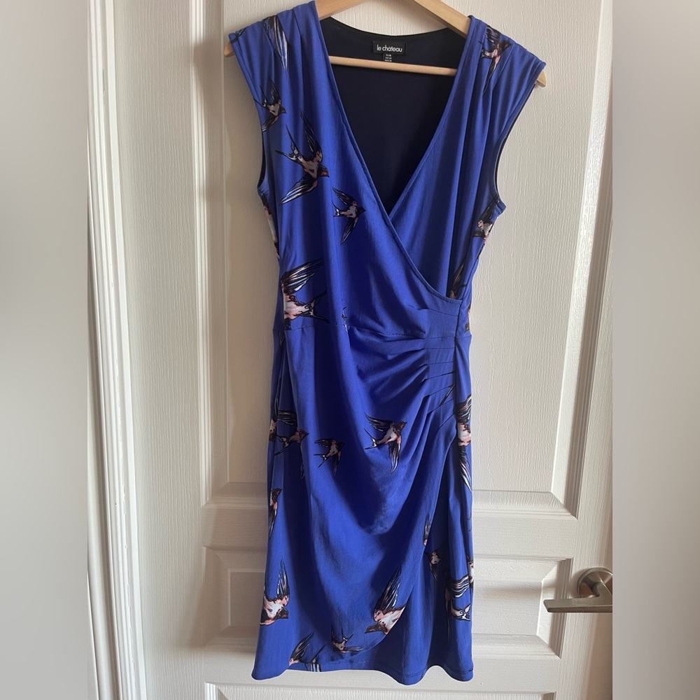 Le Chateau Blue Bird Print Midi Dress size medium